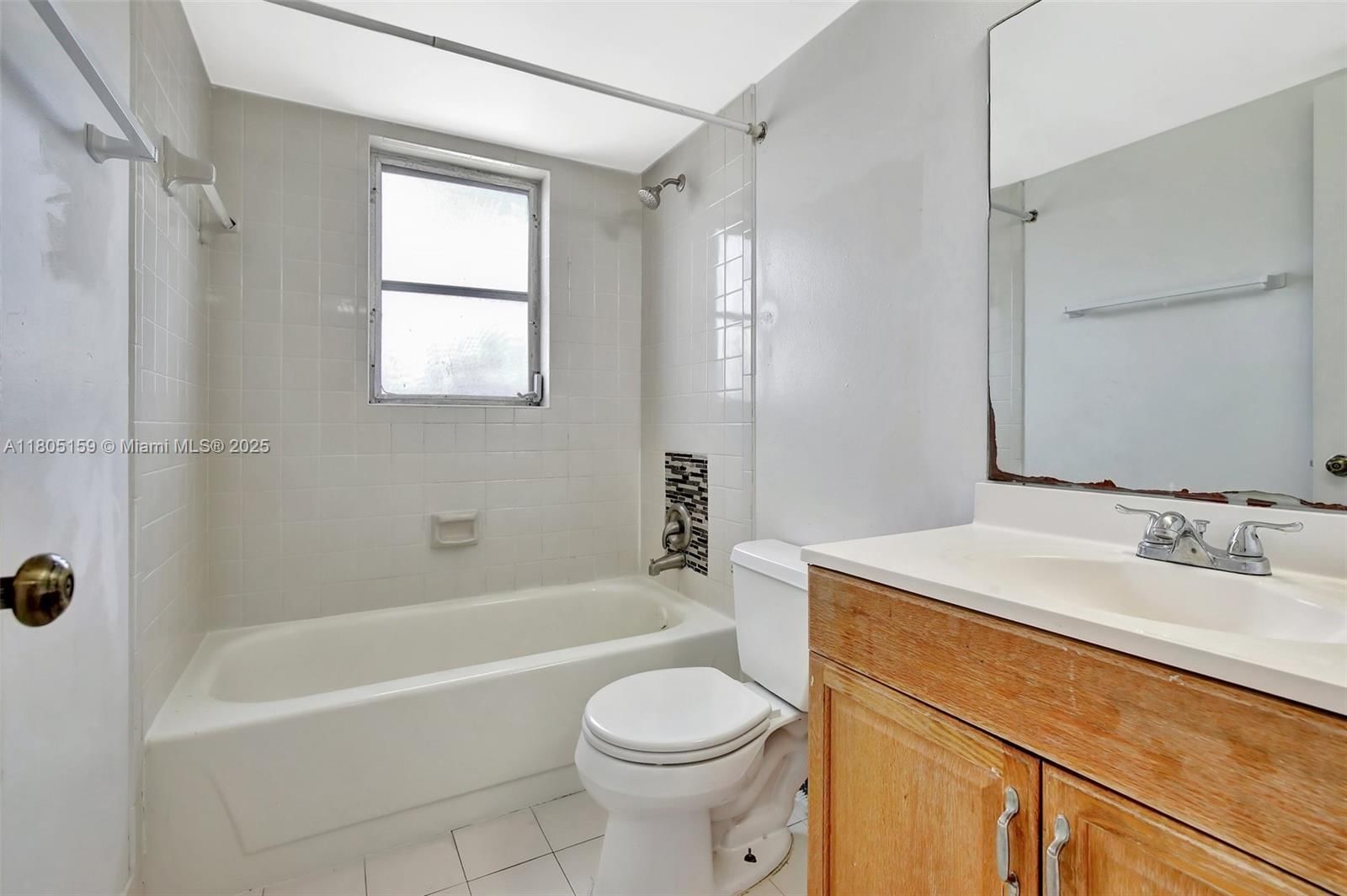 Real estate property located at 8720 Sherman Cir #401, Broward, Lakeshore At University P, Miramar, FL