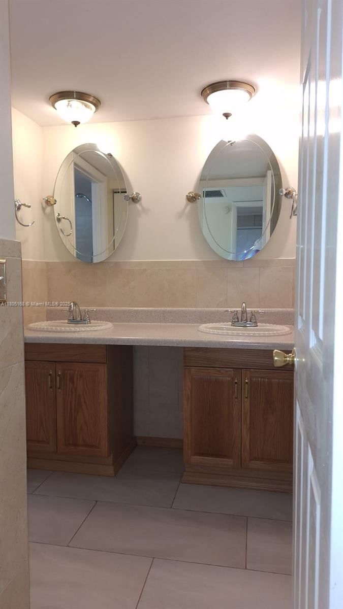 Real estate property located at 1670 Forest Lakes Cir C, Palm Beach, Forest Lakes, West Palm Beach, FL