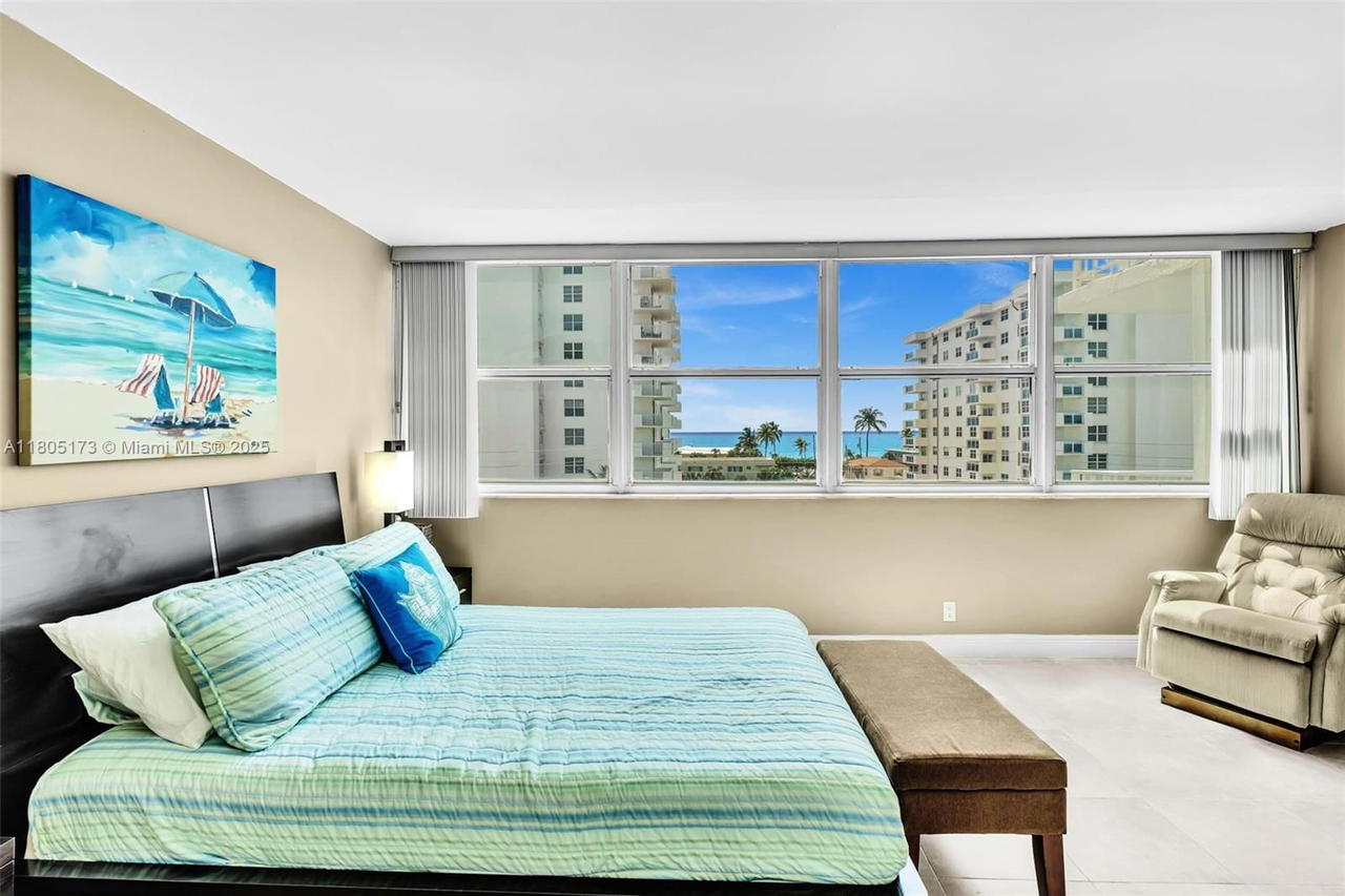 Real estate property located at 1410 Ocean Dr #502, Broward, Trafalgar Towers Condomin, Hollywood, FL