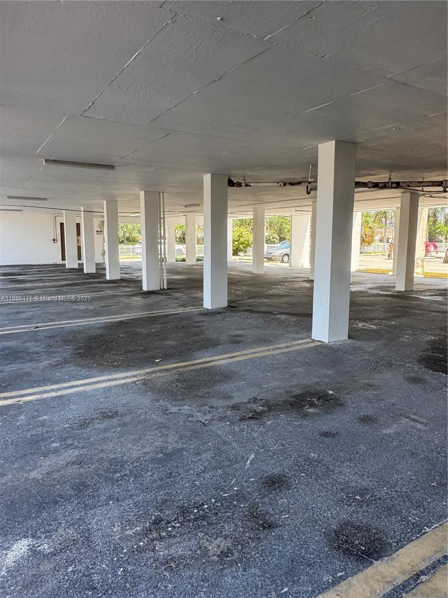 Real estate property located at 2025 164th St #206, Miami-dade, Crestview Towers Condo, North Miami Beach, FL