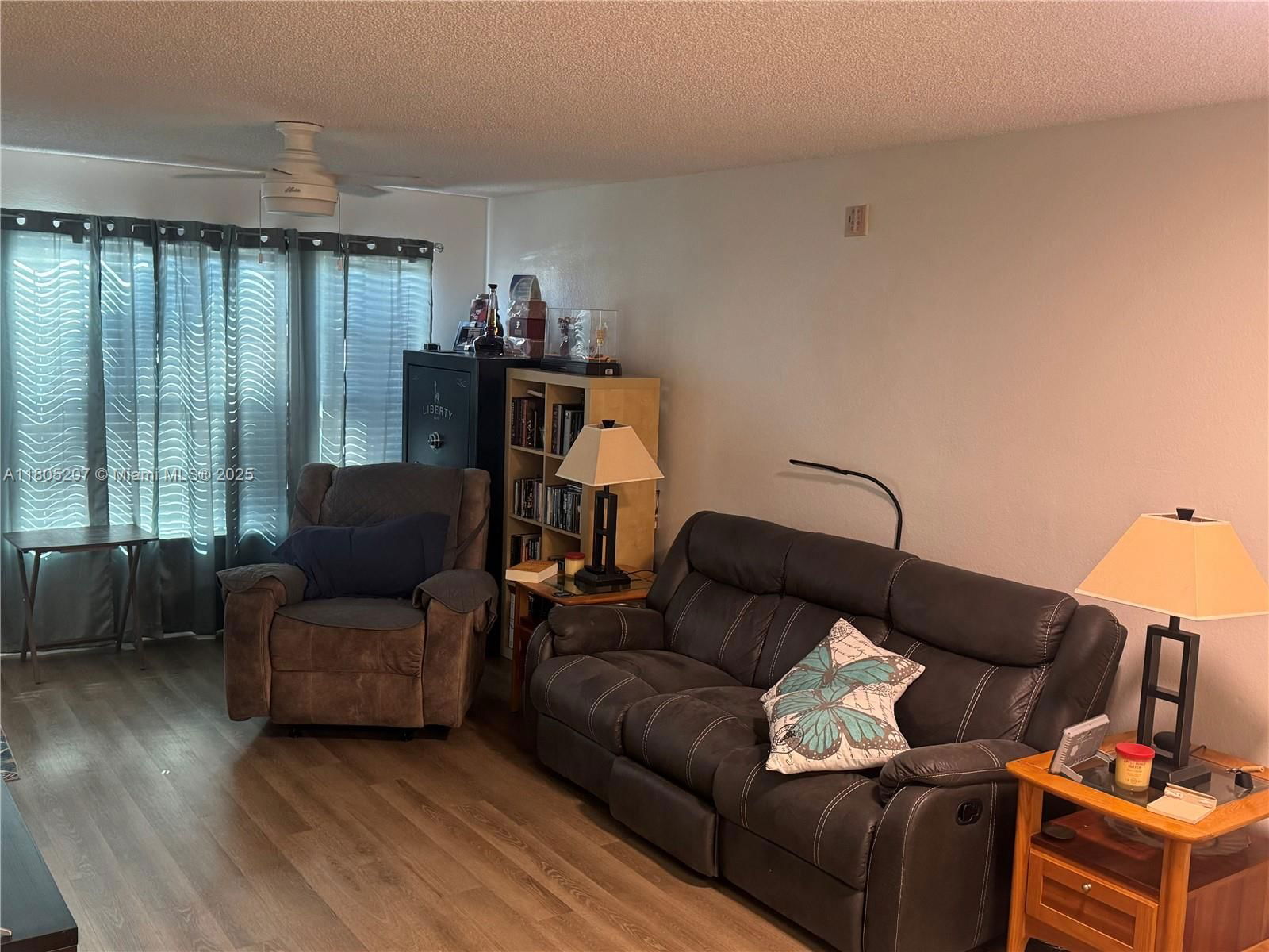 Real estate property located at 1055 S Hiawassee Rd #2014, Orange, Tradewinds, Orlando, FL