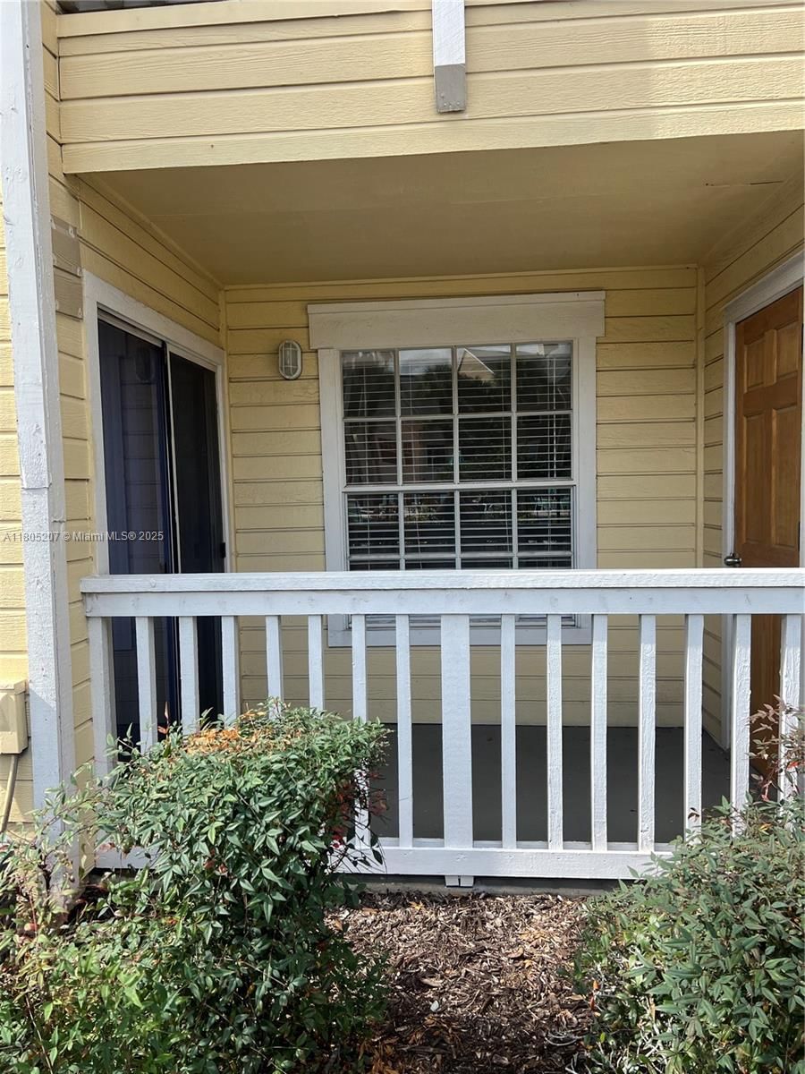 Real estate property located at 1055 S Hiawassee Rd #2014, Orange, Tradewinds, Orlando, FL