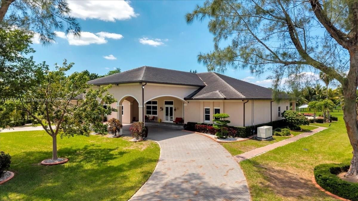 Real estate property located at 4800 141st Ave, Broward, Country Club Ranches Sec, Miramar, FL