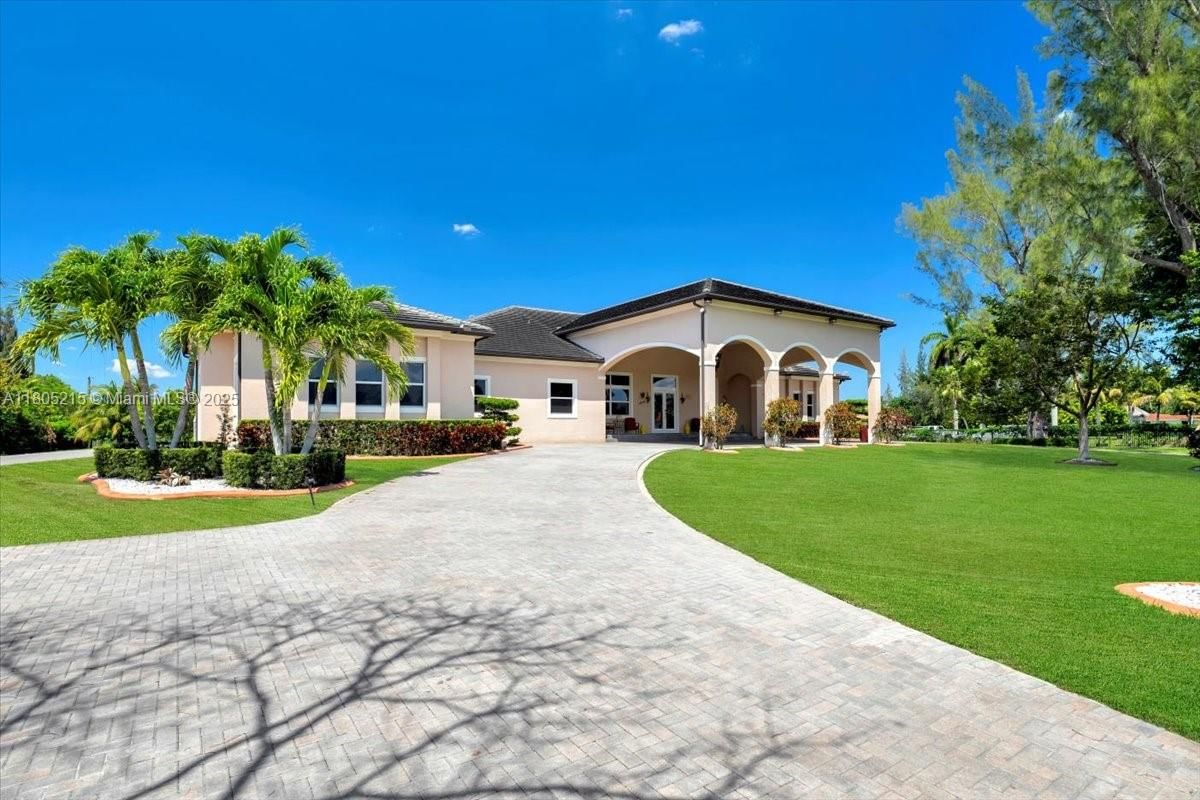 Real estate property located at 4800 141st Ave, Broward, Country Club Ranches Sec, Miramar, FL
