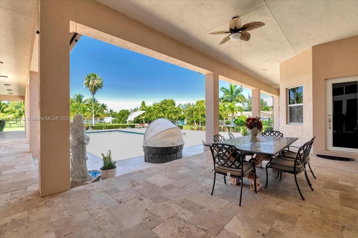 Real estate property located at 4800 141st Ave, Broward, Country Club Ranches Sec, Miramar, FL