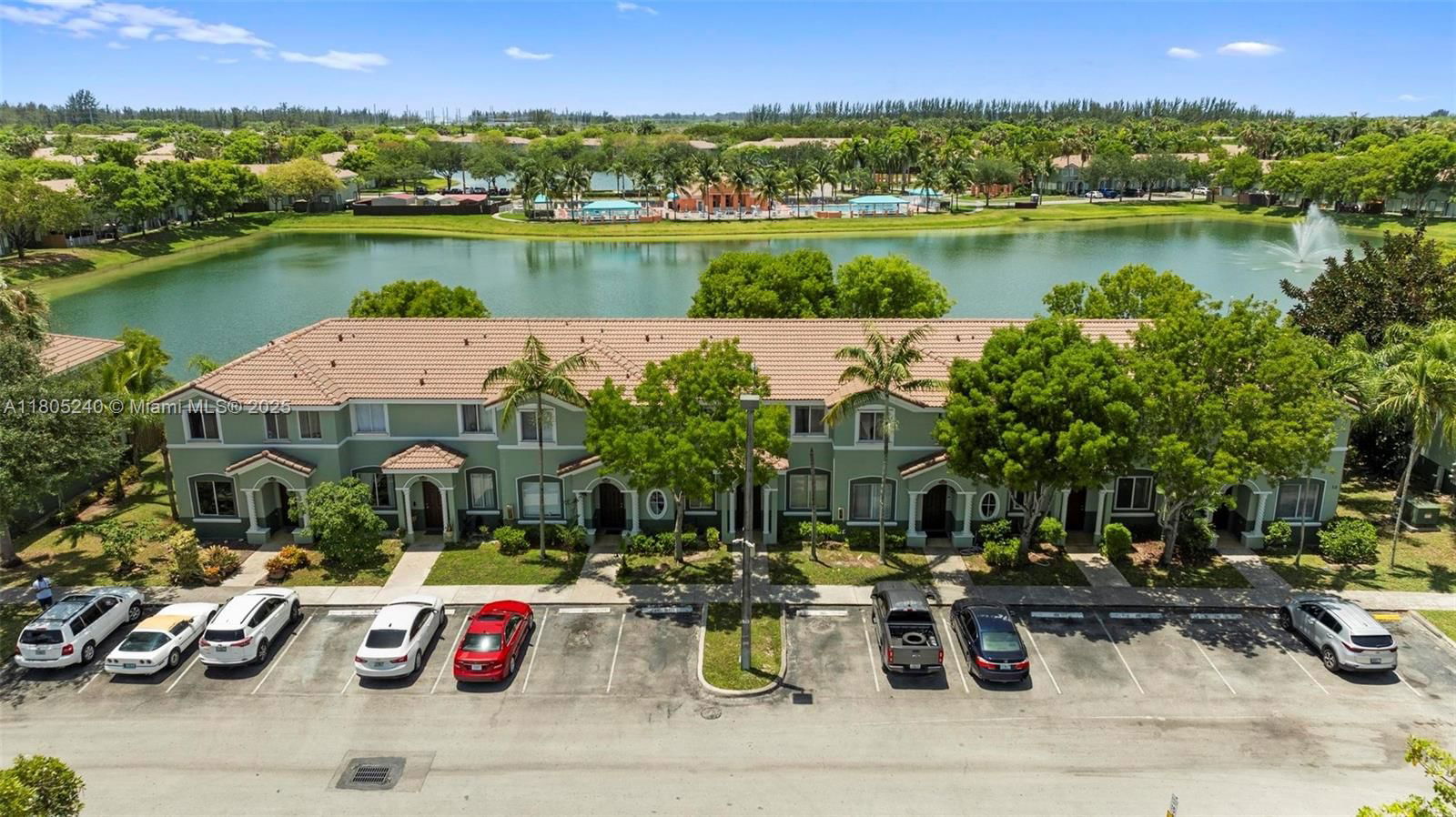 Real estate property located at 1458 24th Ct #353, Miami-dade, Shoma Townhomes At Keysco, Homestead, FL