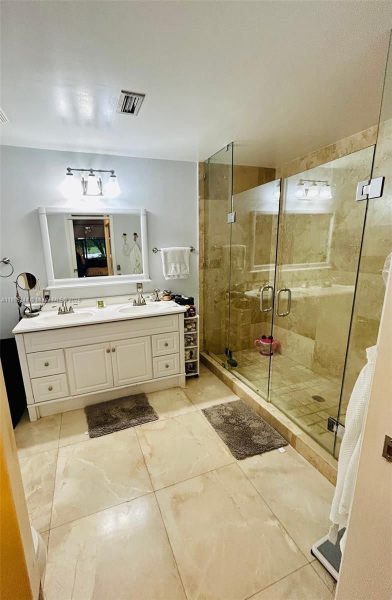 Real estate property located at 3480 Torremolinos Ave A-33, Miami-dade, Costa Del Sol Condo N, Doral, FL