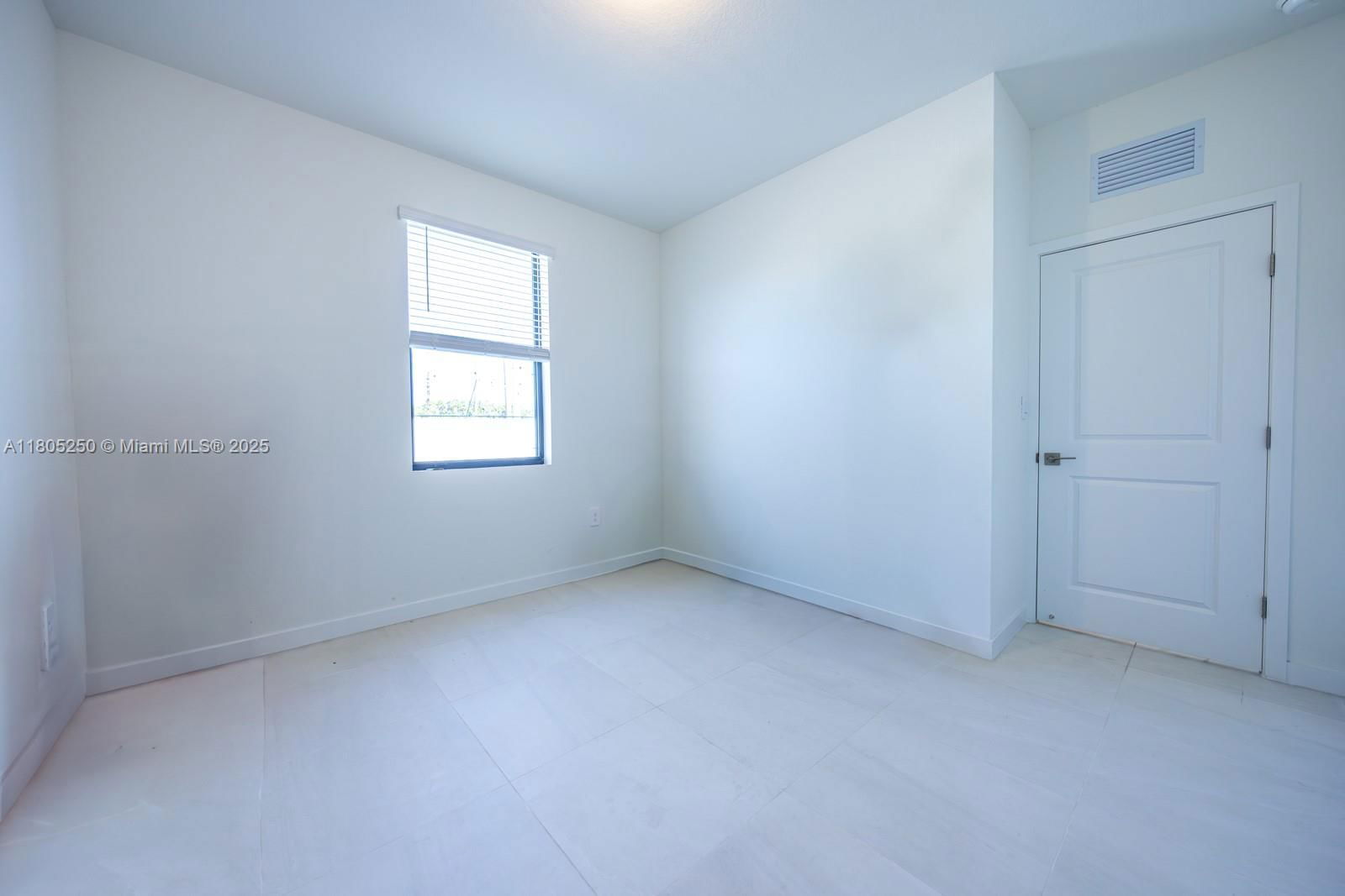Real estate property located at 715 17th Ave, Miami-dade, Messina Place, Homestead, FL