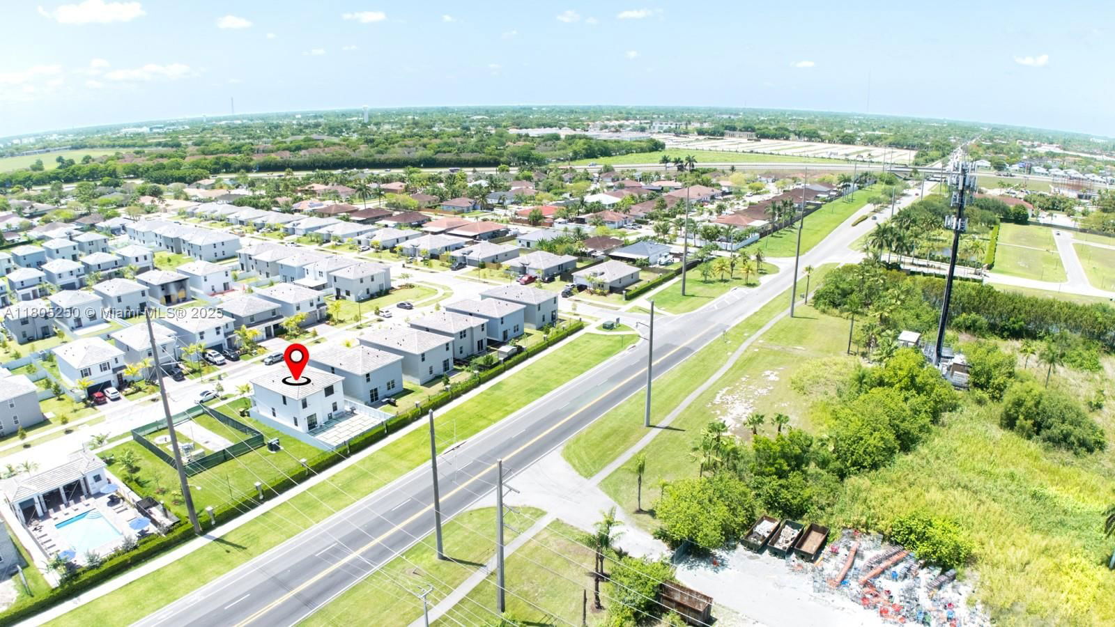 Real estate property located at 715 17th Ave, Miami-dade, Messina Place, Homestead, FL