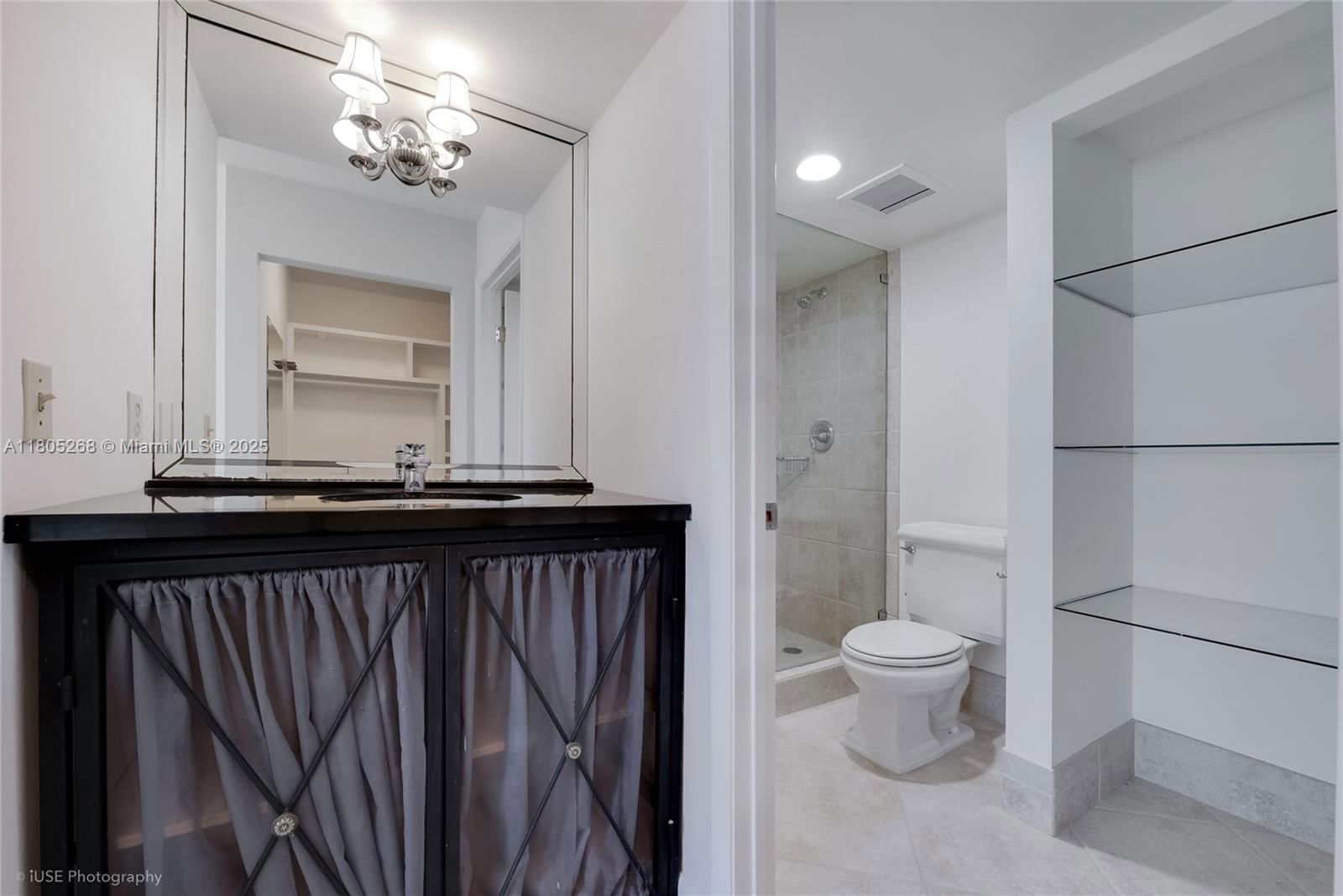 Real estate property located at 8640 212th St #106, Miami-dade, Le Club At Old Cutler Con, Cutler Bay, FL