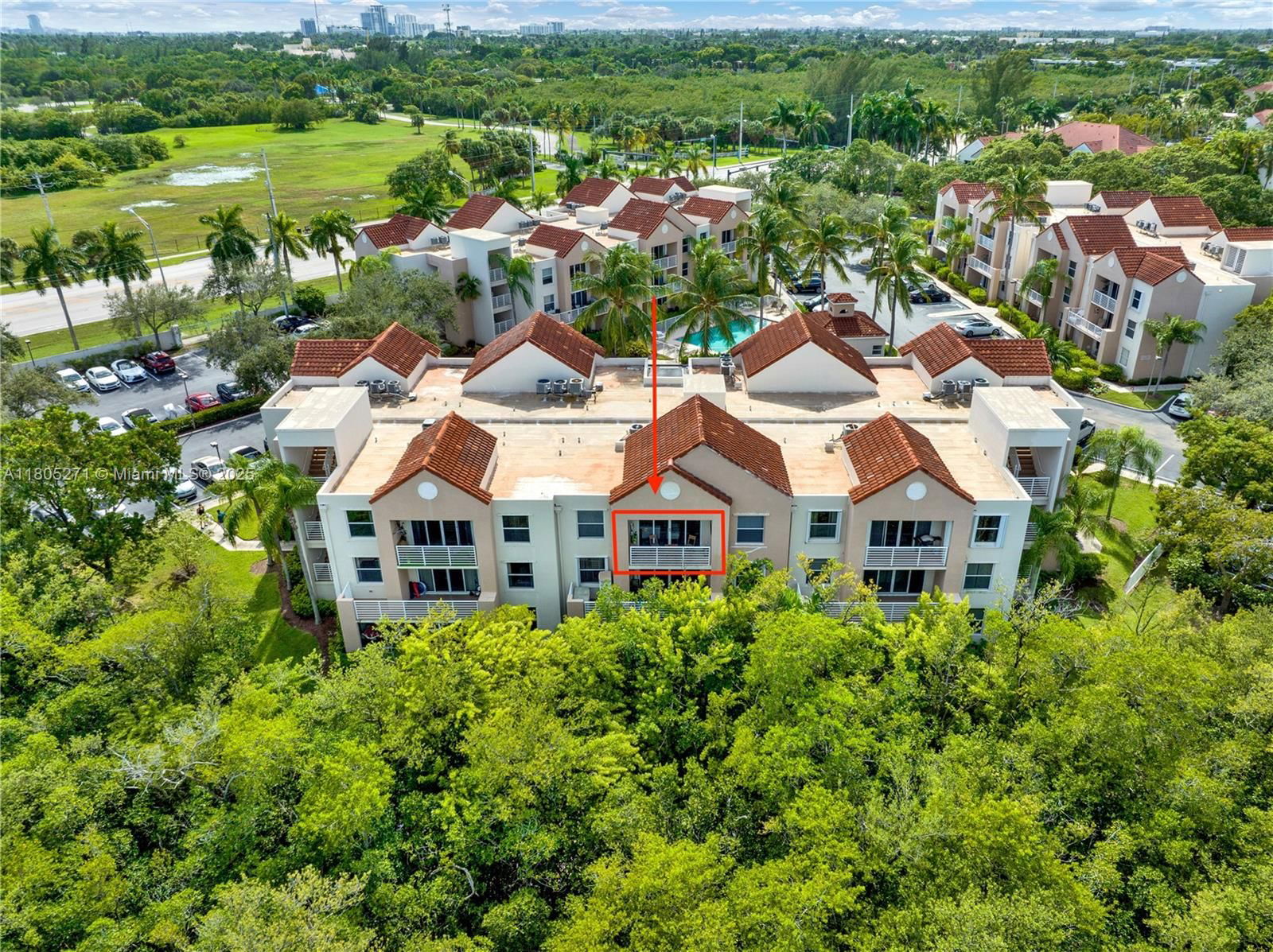 Real estate property located at 2721 Ocean Club Blvd #305, Broward, Sheridan Ocean Club Condo, Hollywood, FL