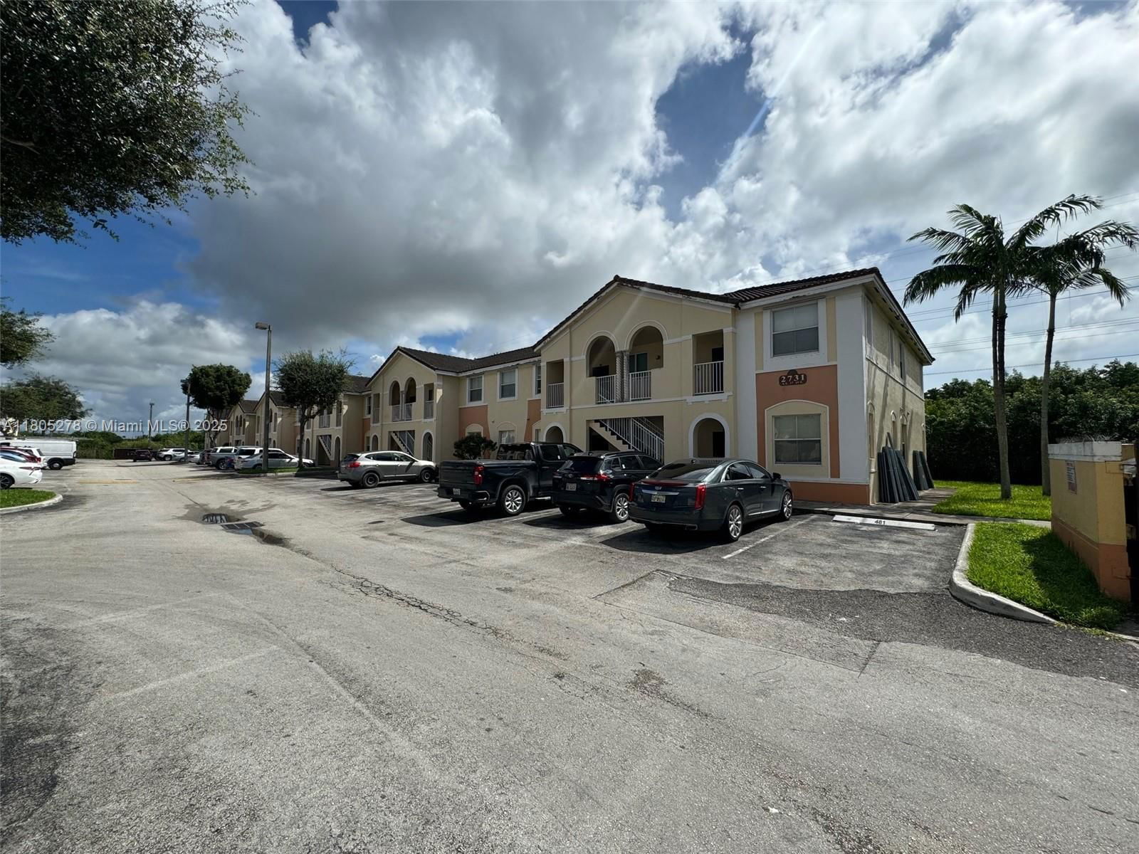 Real estate property located at 2731 17th Ave #207, Miami-dade, Shoma Condo At Keys Cove, Homestead, FL