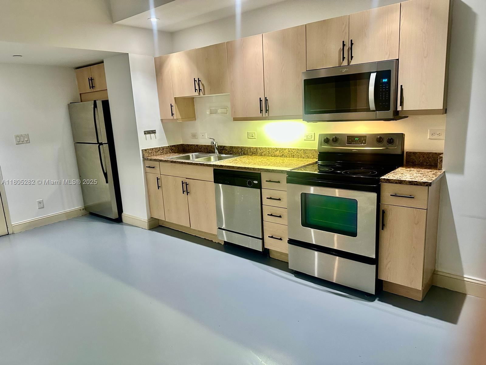 Real estate property located at 111 Flagler #702, Miami-dade, Flagler First Condo, Miami, FL