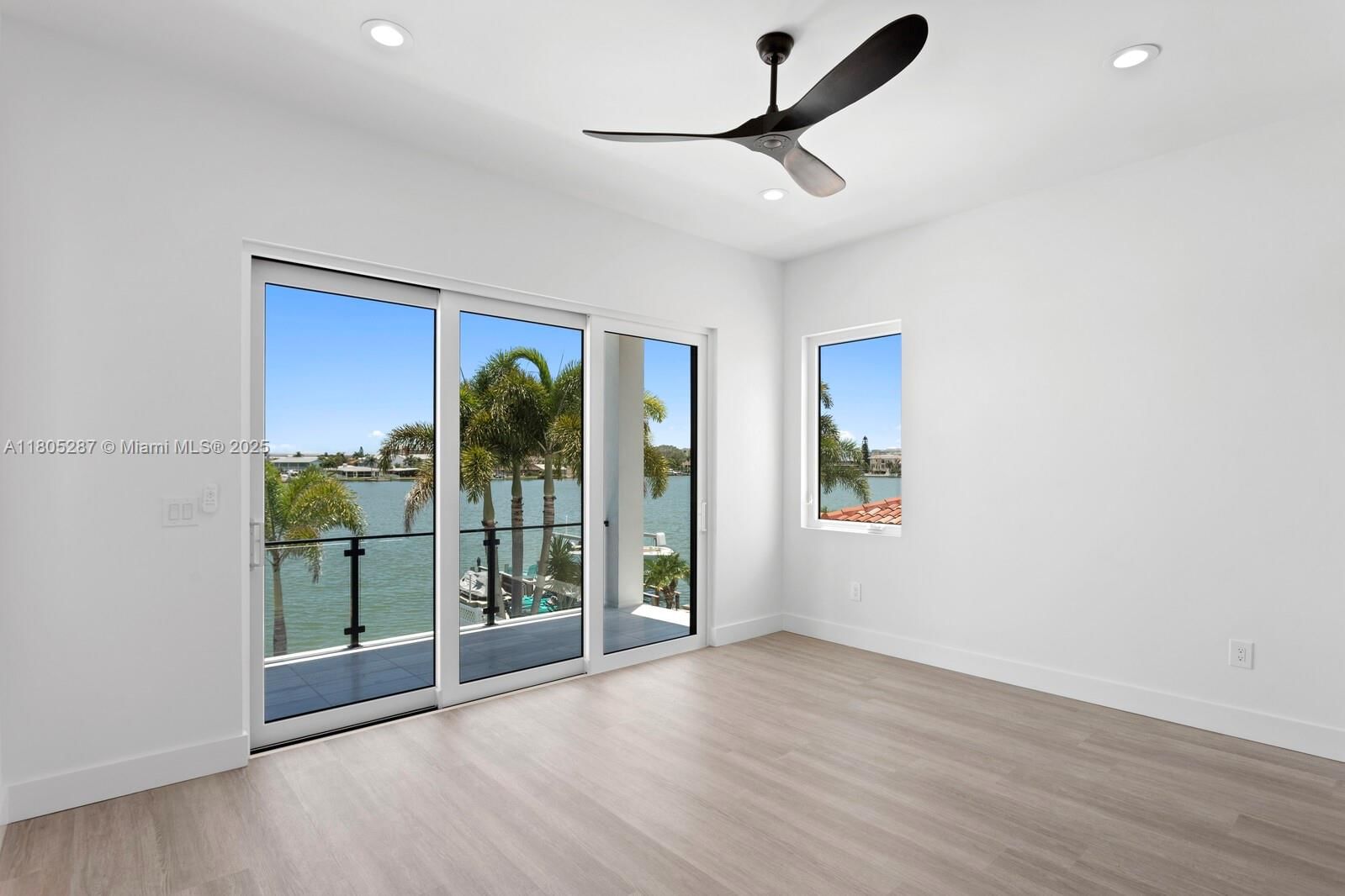 Real estate property located at 17059 Dolphin Dr, Pinellas, Redington Beach Homes 7th, Other City - In The State Of Florida, FL