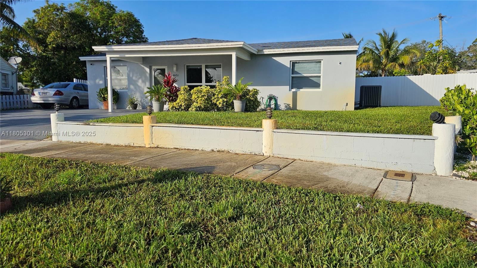 Real estate property located at 4651 19th St, Broward, Broadview Park Sec 2 Amen, Fort Lauderdale, FL