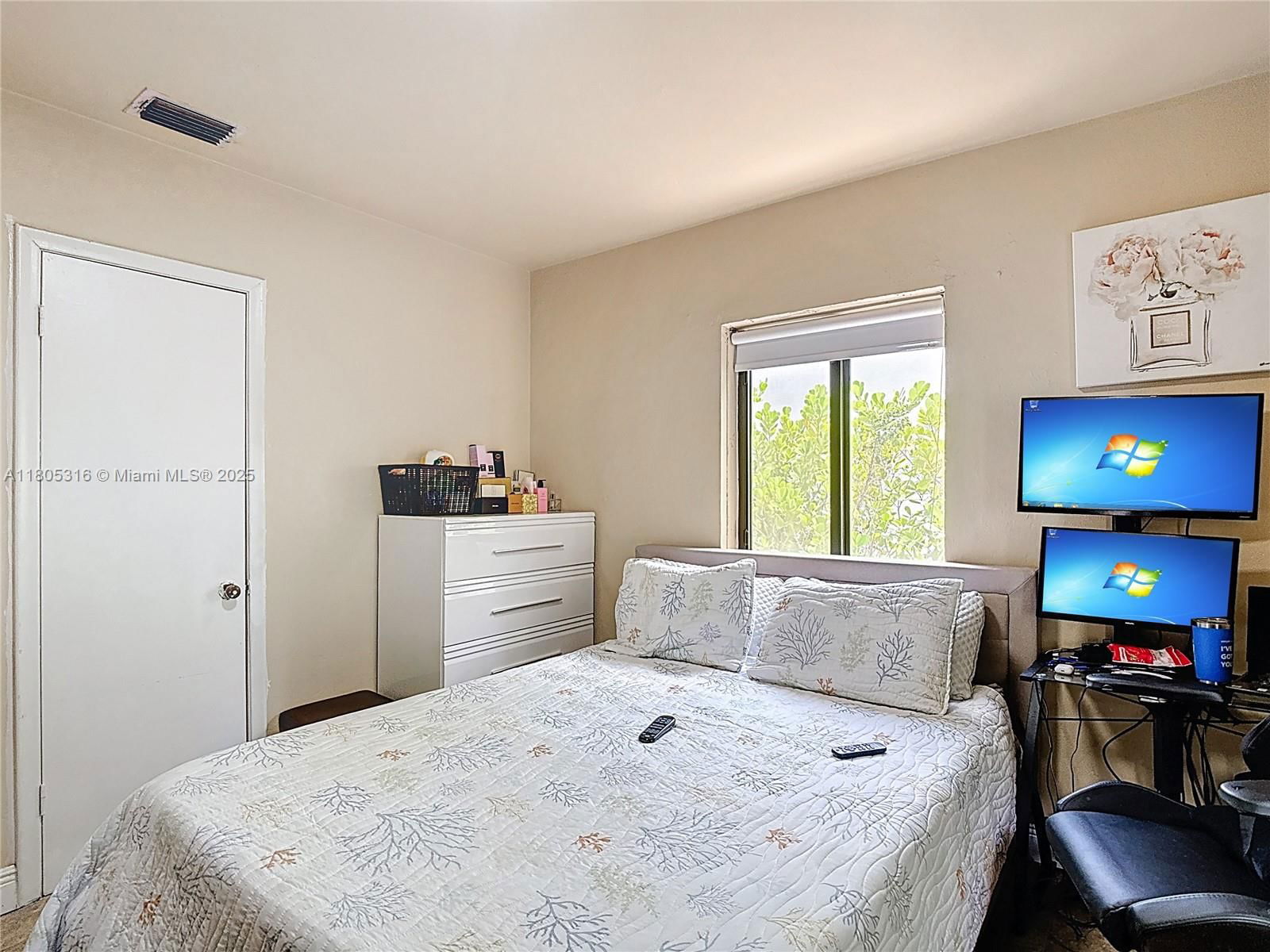 Real estate property located at 280 45th St, Miami-dade, Columbia Park Corr Pl, Miami, FL