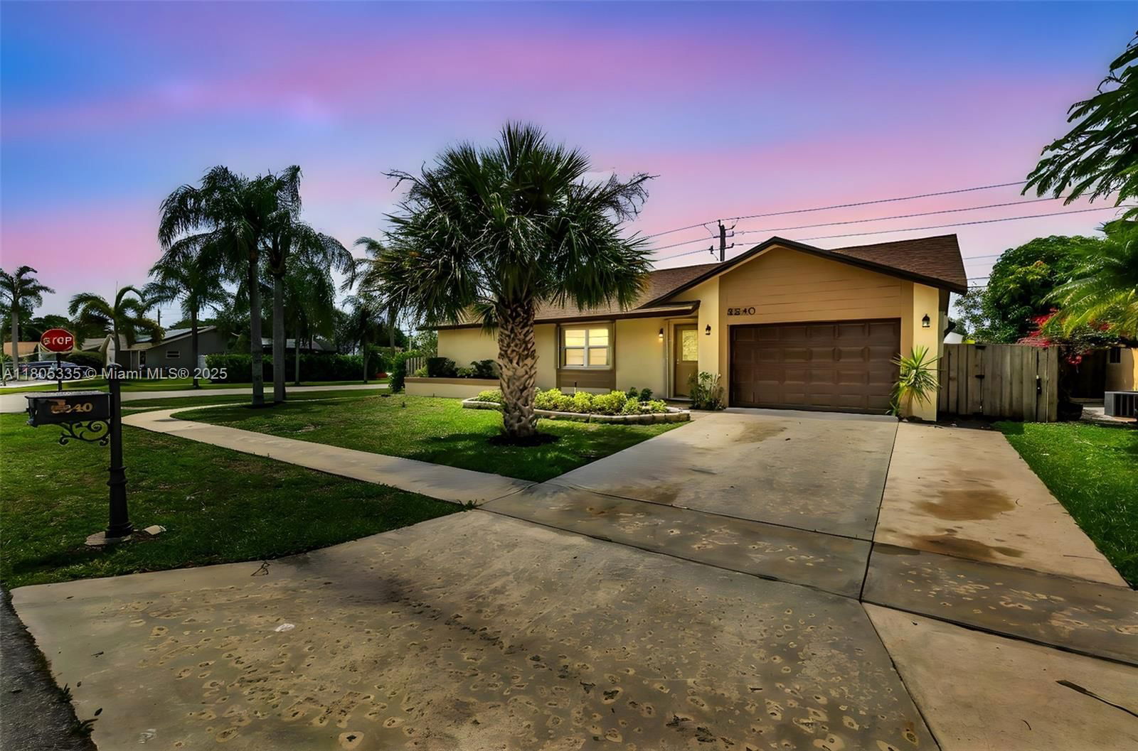 Real estate property located at 8840 18th Rd, Palm Beach, Sandalfoot Cove Sec 9, Boca Raton, FL