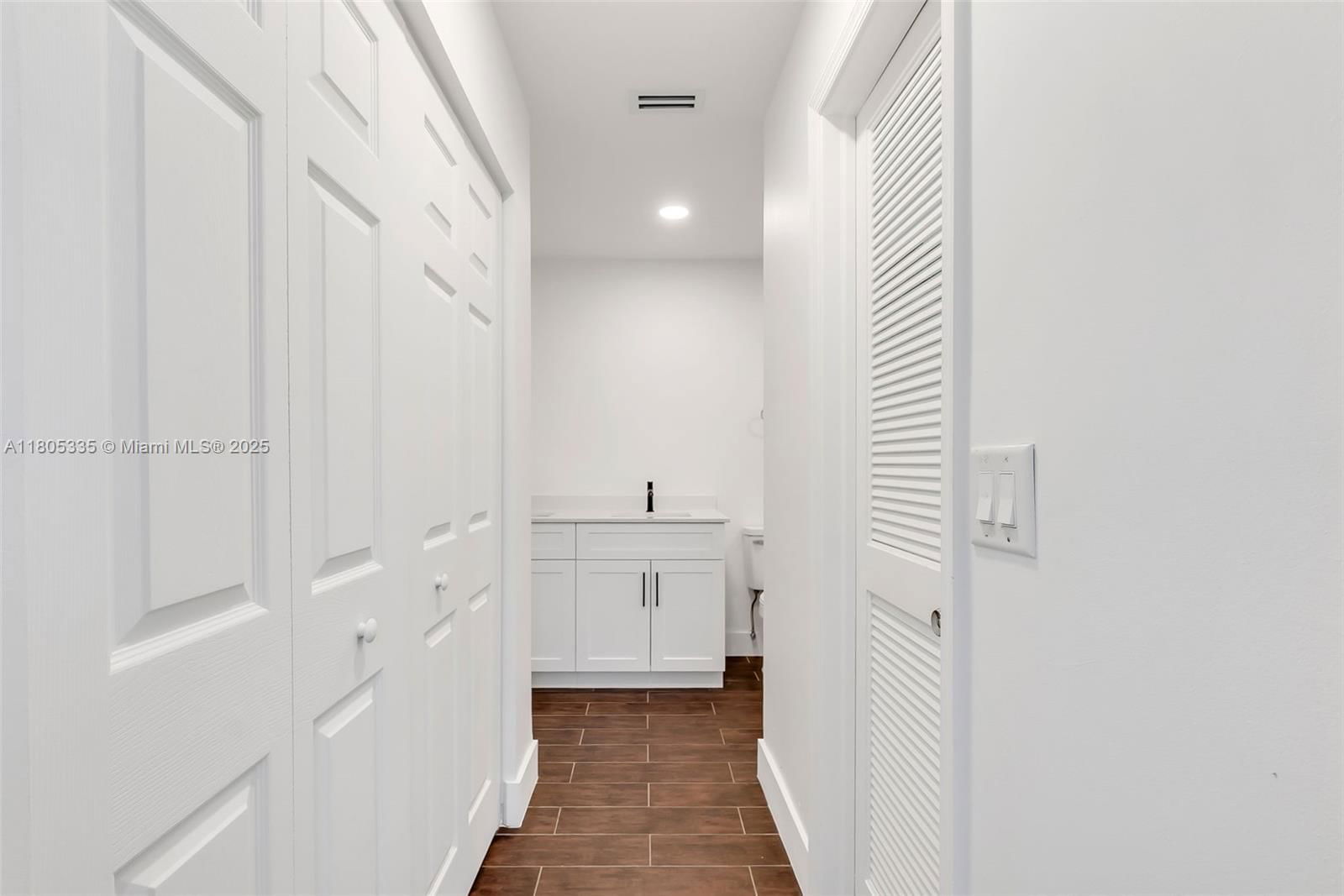 Real estate property located at 8840 18th Rd, Palm Beach, Sandalfoot Cove Sec 9, Boca Raton, FL