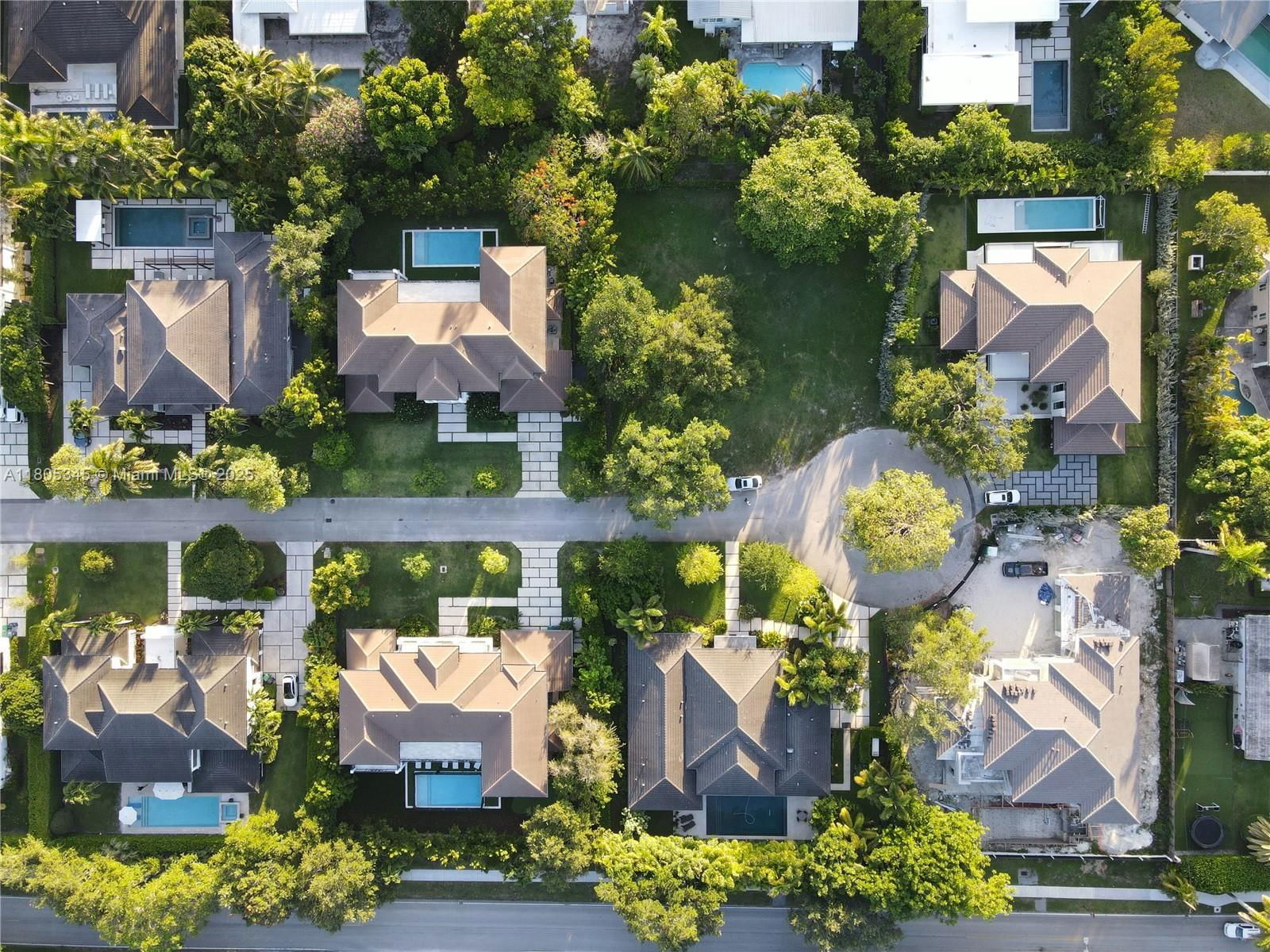 Real estate property located at 9420 SW 72 CT, Miami-dade, Coconut Palm Estates, Pinecrest, FL