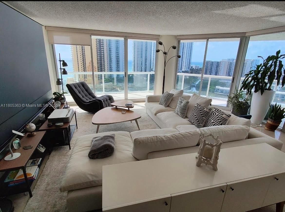 Real estate property located at 16400 Collins Ave #1743, Miami-dade, Oceania Iv Condo, Sunny Isles Beach, FL