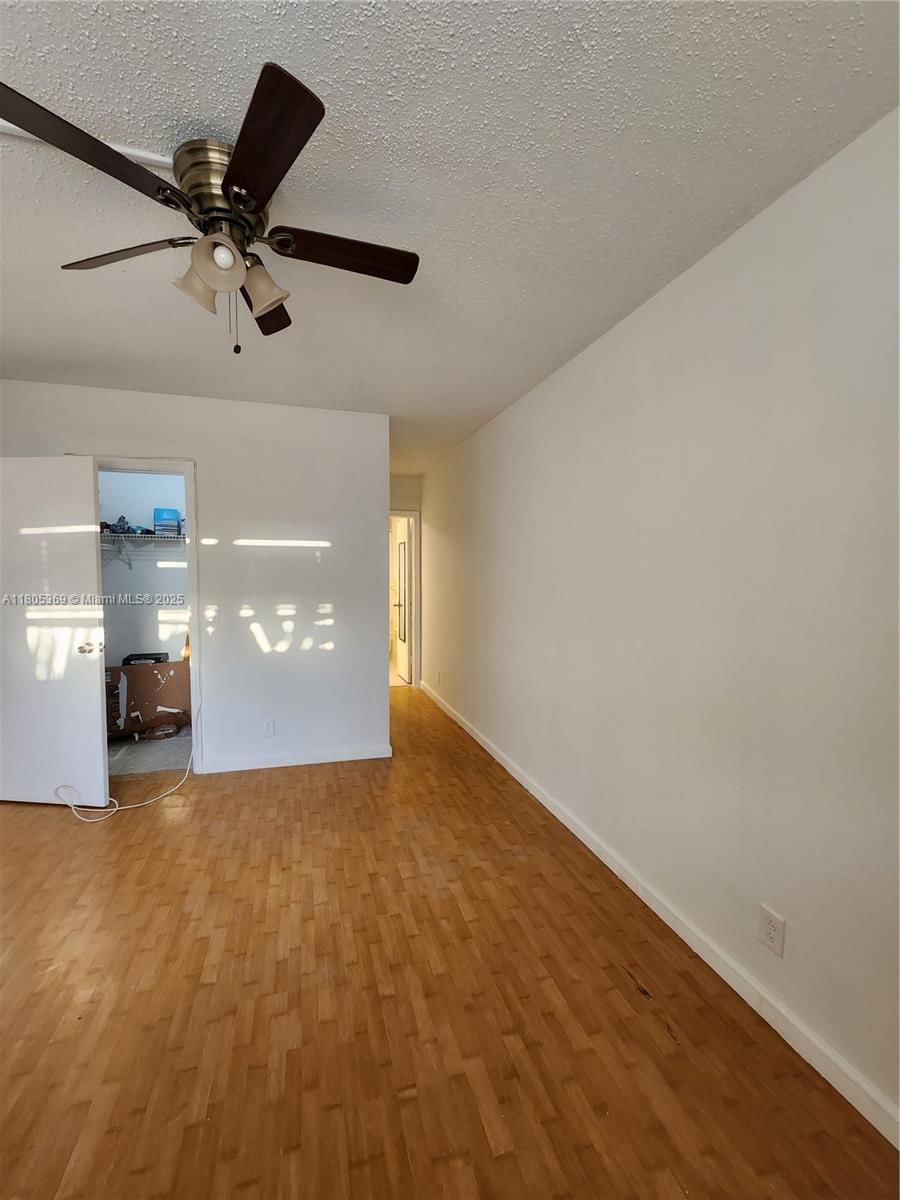 Real estate property located at 1100 9th Ave #203, Broward, Southdale Condo, Fort Lauderdale, FL