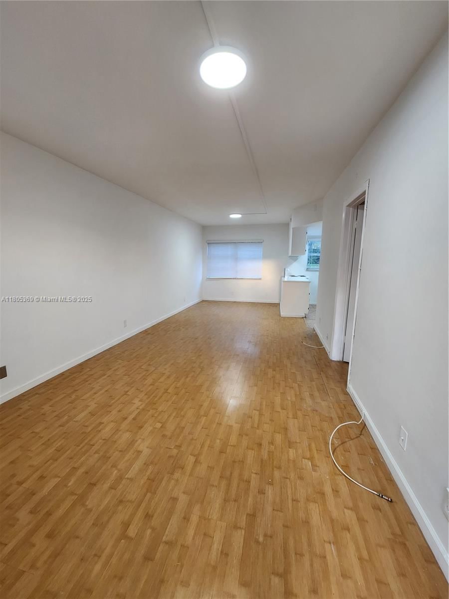 Real estate property located at 1100 9th Ave #203, Broward, Southdale Condo, Fort Lauderdale, FL