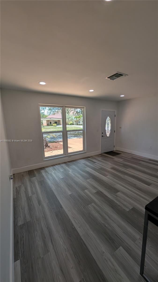 Real estate property located at 3601 72nd Ave, Broward, Driftwood Acres No 16, Hollywood, FL
