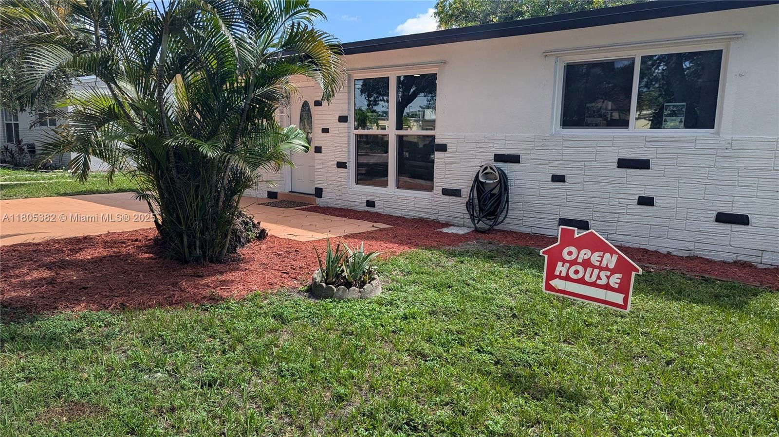 Real estate property located at 3601 72nd Ave, Broward, Driftwood Acres No 16, Hollywood, FL