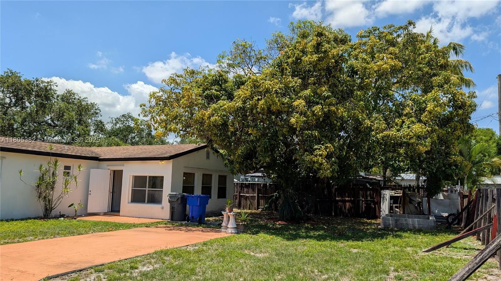 Real estate property located at 3601 72nd Ave, Broward, Driftwood Acres No 16, Hollywood, FL
