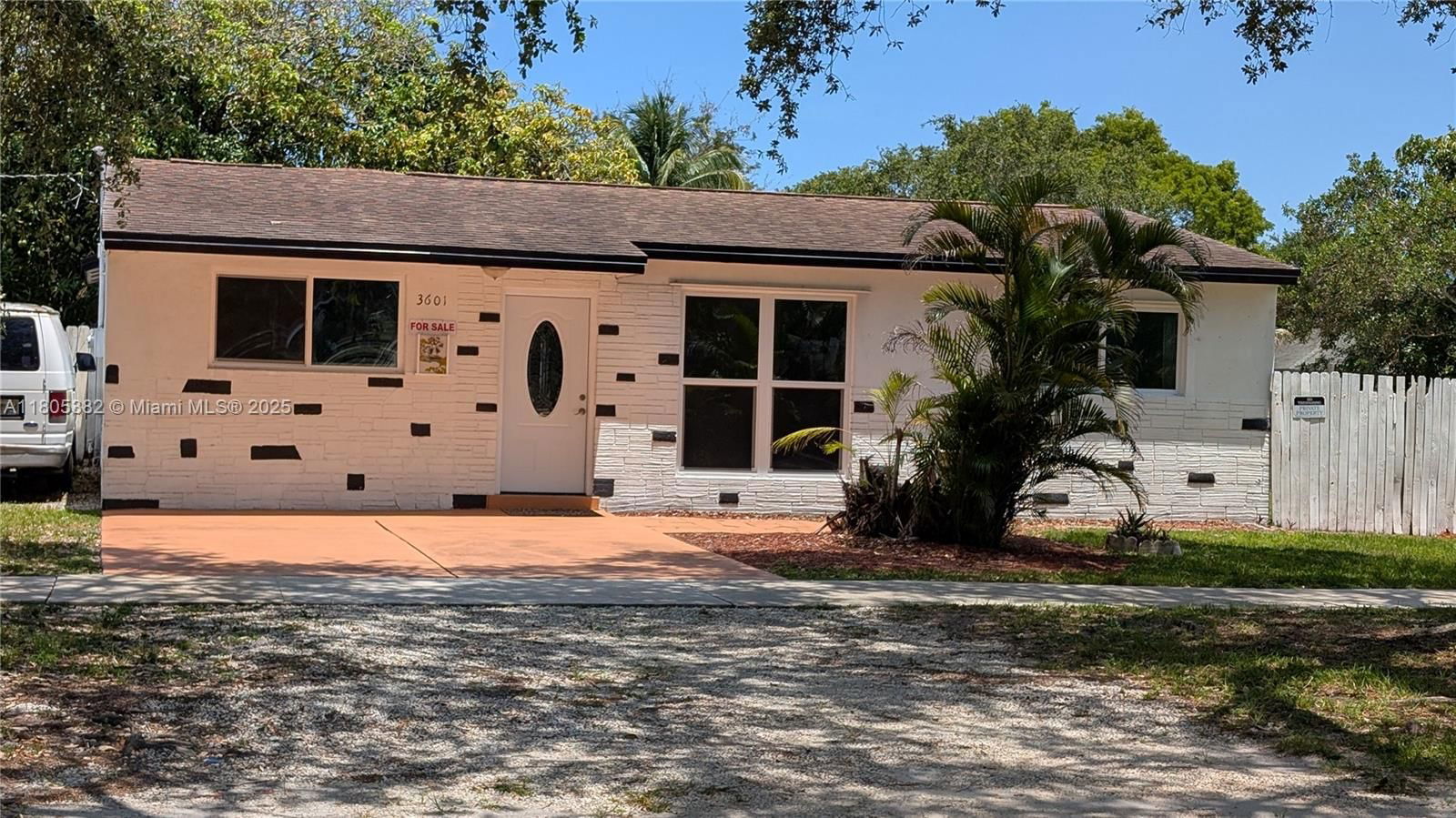 Real estate property located at 3601 72nd Ave, Broward, Driftwood Acres No 16, Hollywood, FL