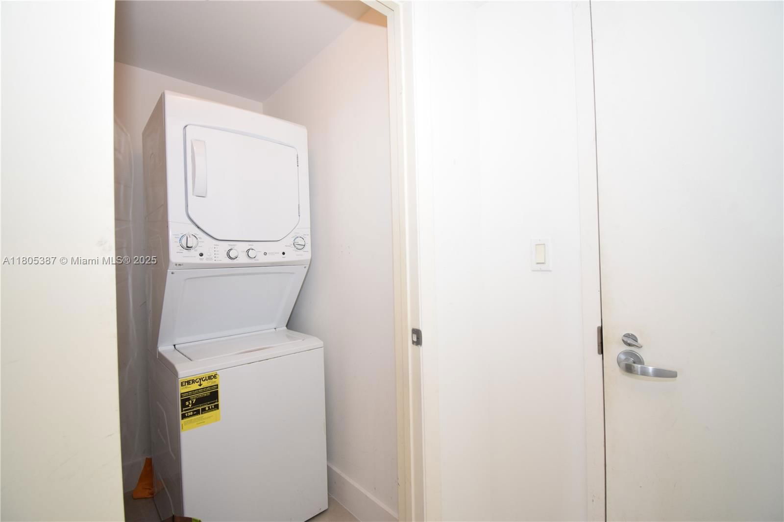 Real estate property located at 1900 Bayshore Dr #2804, Miami-dade, Quantum On The Bay Condo, Miami, FL
