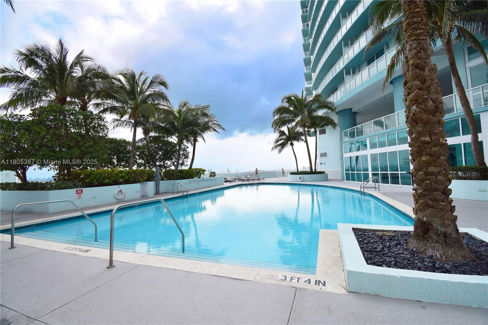 Real estate property located at 1900 Bayshore Dr #2804, Miami-dade, Quantum On The Bay Condo, Miami, FL