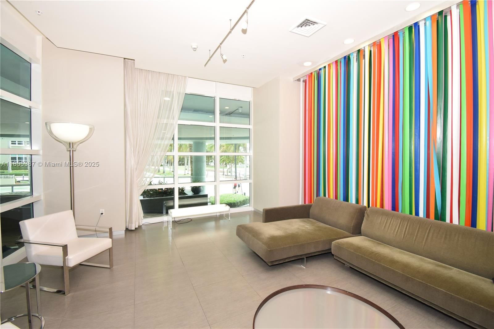 Real estate property located at 1900 Bayshore Dr #2804, Miami-dade, Quantum On The Bay Condo, Miami, FL