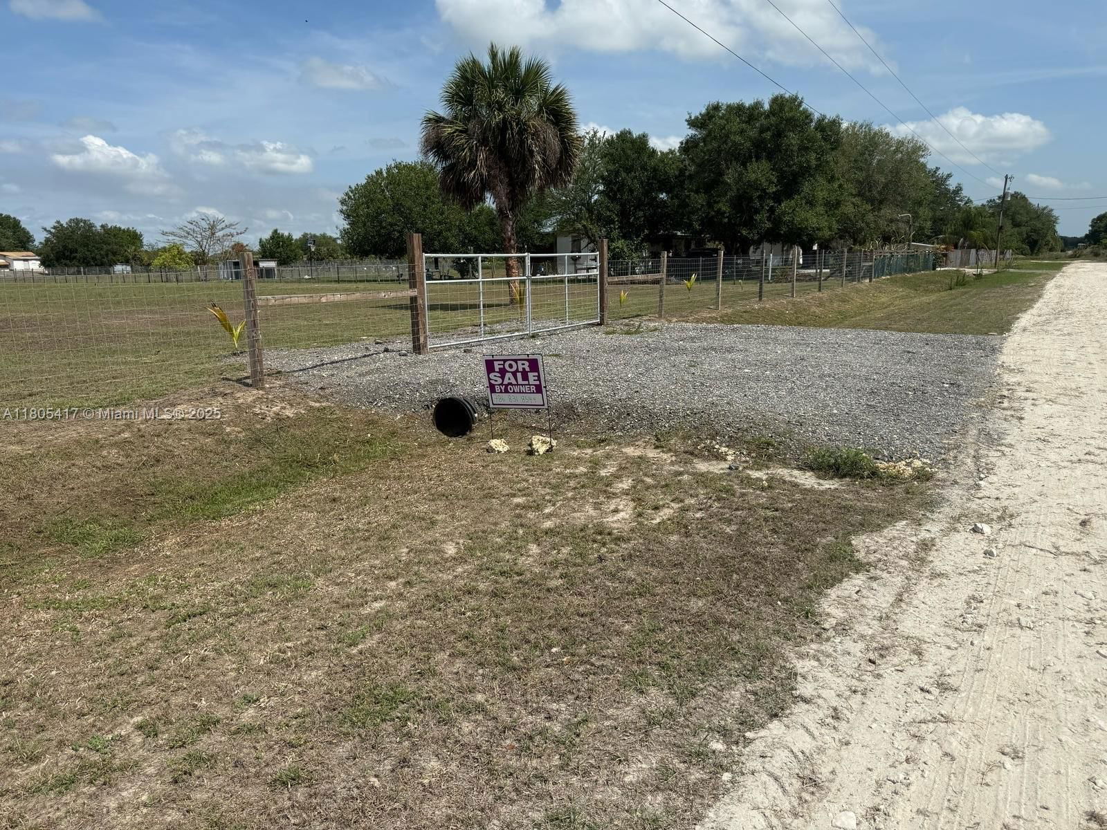 Real estate property located at 560 GRANJA ST, Hendry, Montura Ranch Unrec Sec 15, Clewiston, FL
