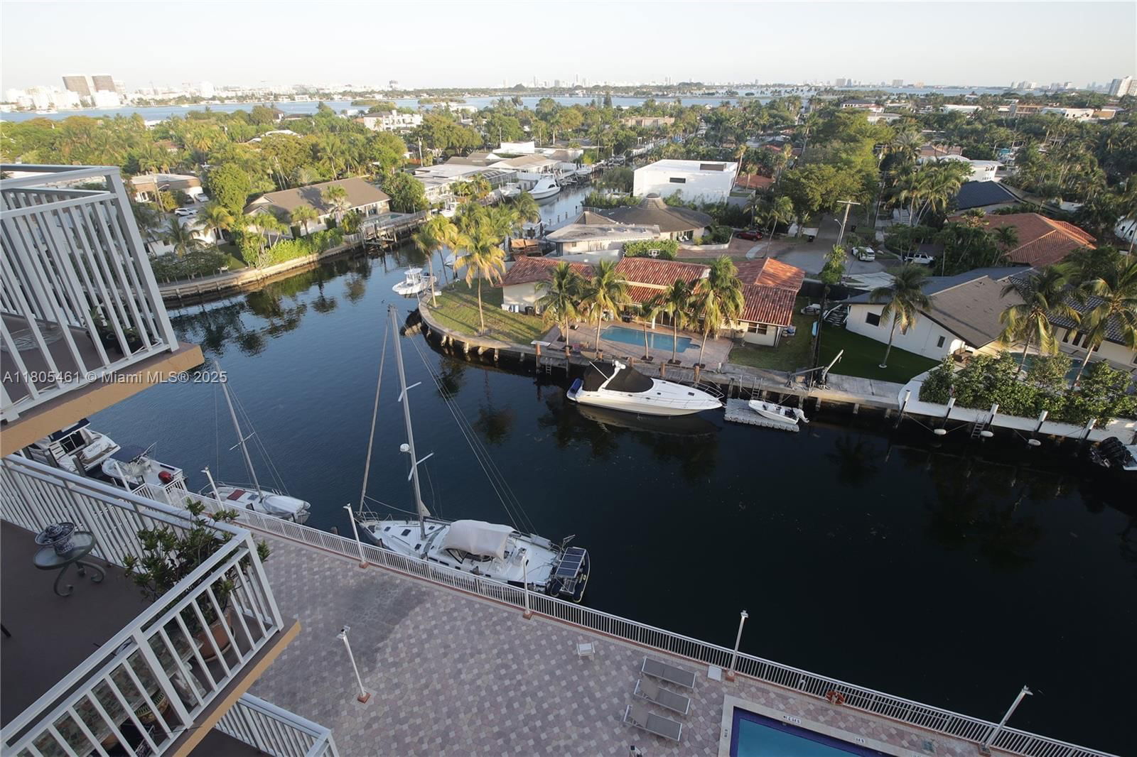 Real estate property located at 2450 135th St #805, Miami-dade, Waterside Towers Condo, North Miami, FL