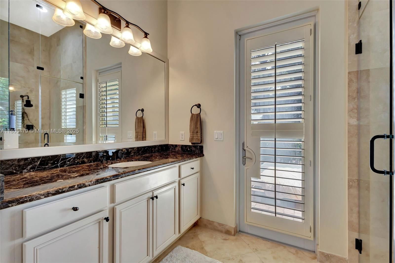Real estate property located at 333 Charroux Dr, Palm Beach, Frenchmans Reserve Pod C, Palm Beach Gardens, FL