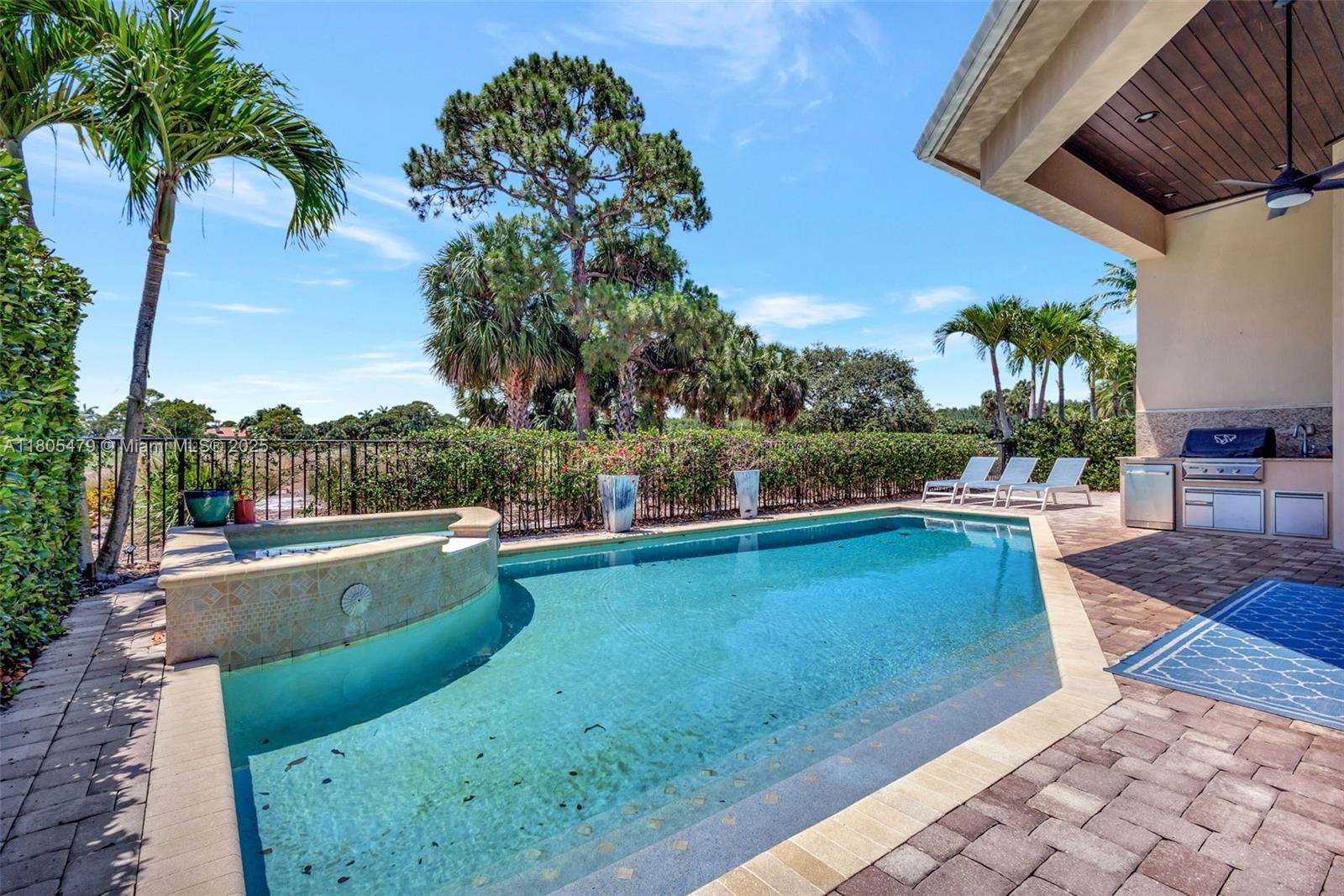 Real estate property located at 333 Charroux Dr, Palm Beach, Frenchmans Reserve Pod C, Palm Beach Gardens, FL