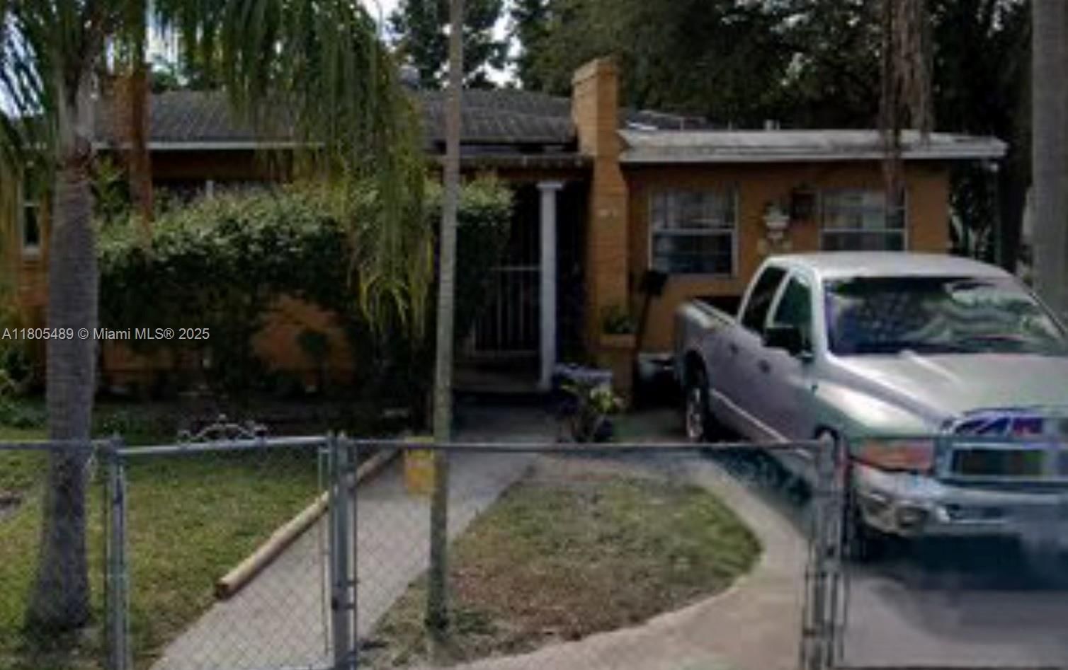 Real estate property located at 1076 77th St, Miami-dade, Stephen Manor, Miami, FL
