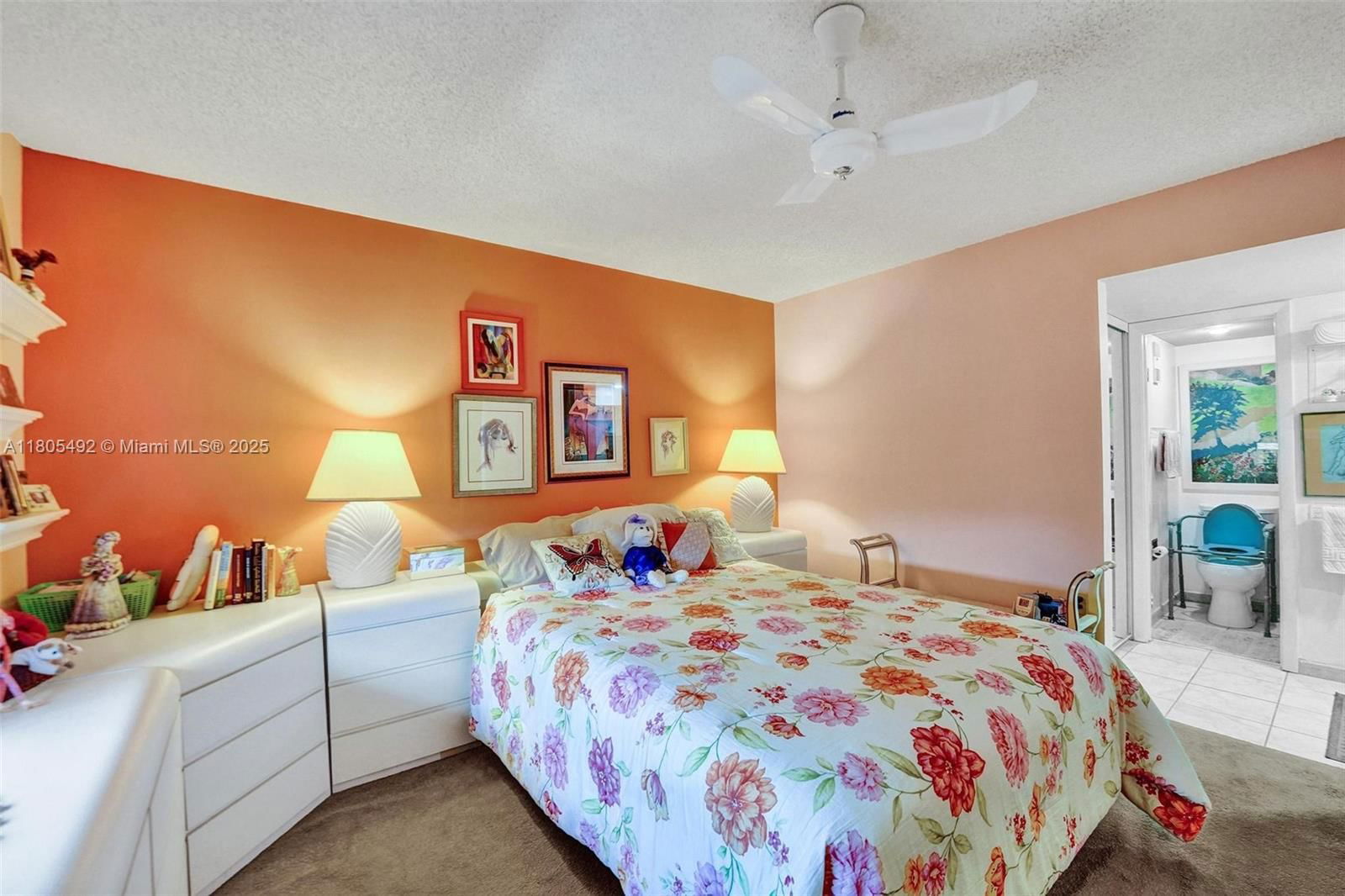 Real estate property located at 1510 Whitehall Dr #402, Broward, Condo 5 Of Whitehall Cond, Davie, FL