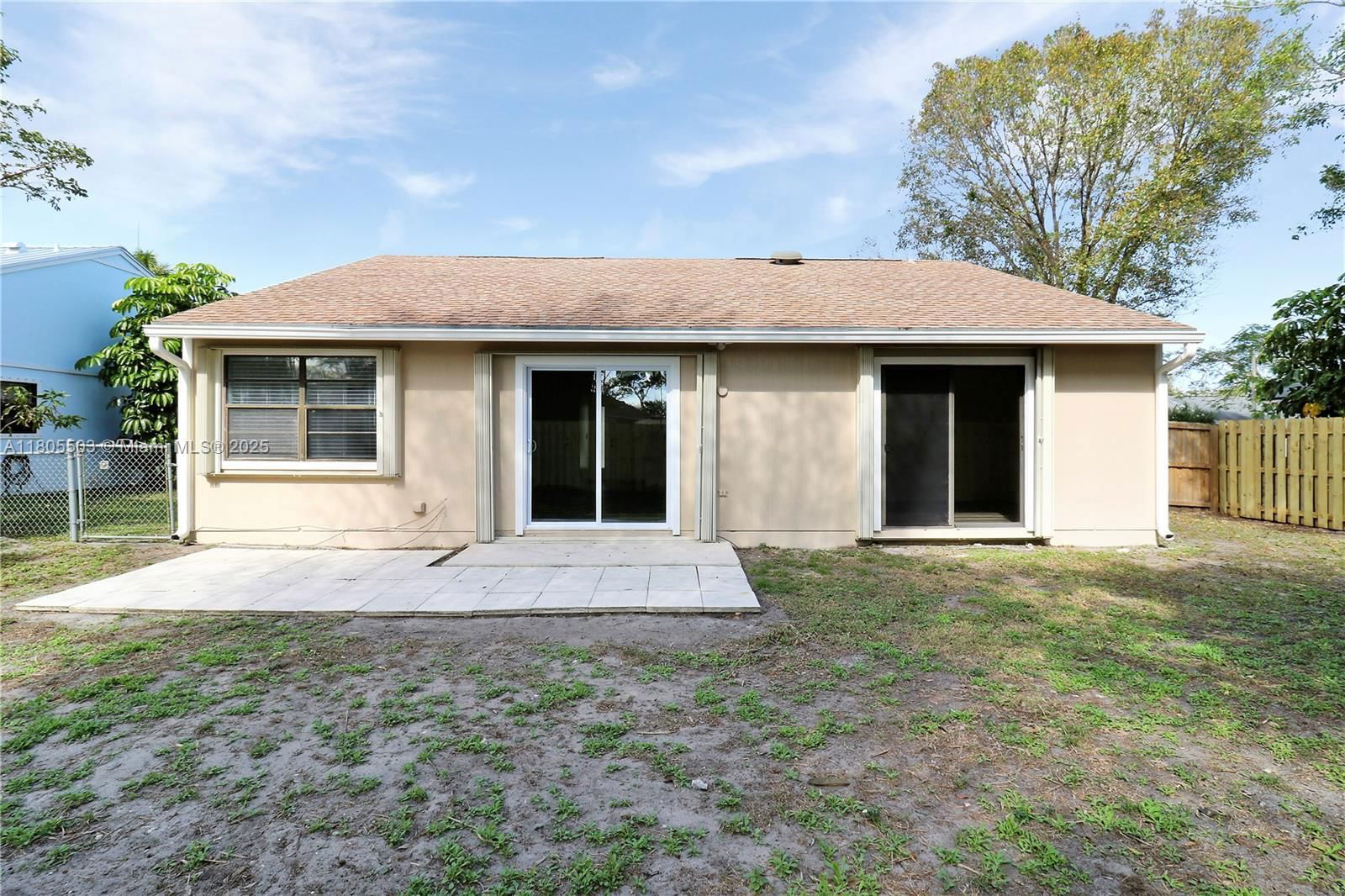 Real estate property located at 143 Greentree Circle, Palm Beach, Jupiter Village Ph Ix, Jupiter, FL