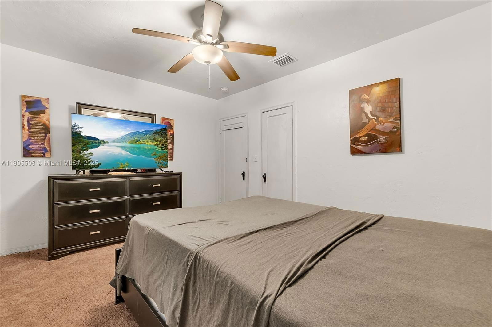 Real estate property located at 5437 4th Ave, Miami-dade, Buena Vista Gardens, Miami, FL
