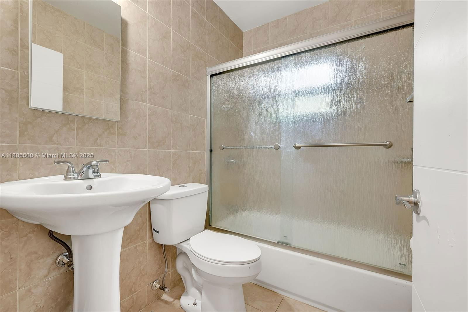 Real estate property located at 5437 4th Ave, Miami-dade, Buena Vista Gardens, Miami, FL