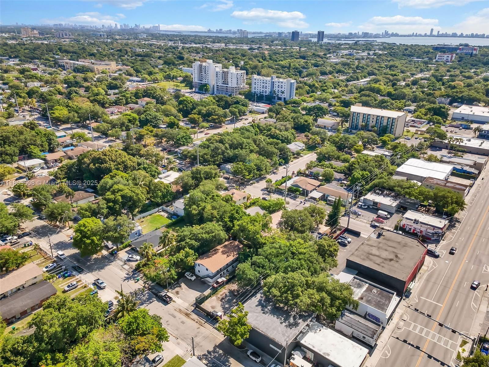 Real estate property located at 5437 4th Ave, Miami-dade, Buena Vista Gardens, Miami, FL