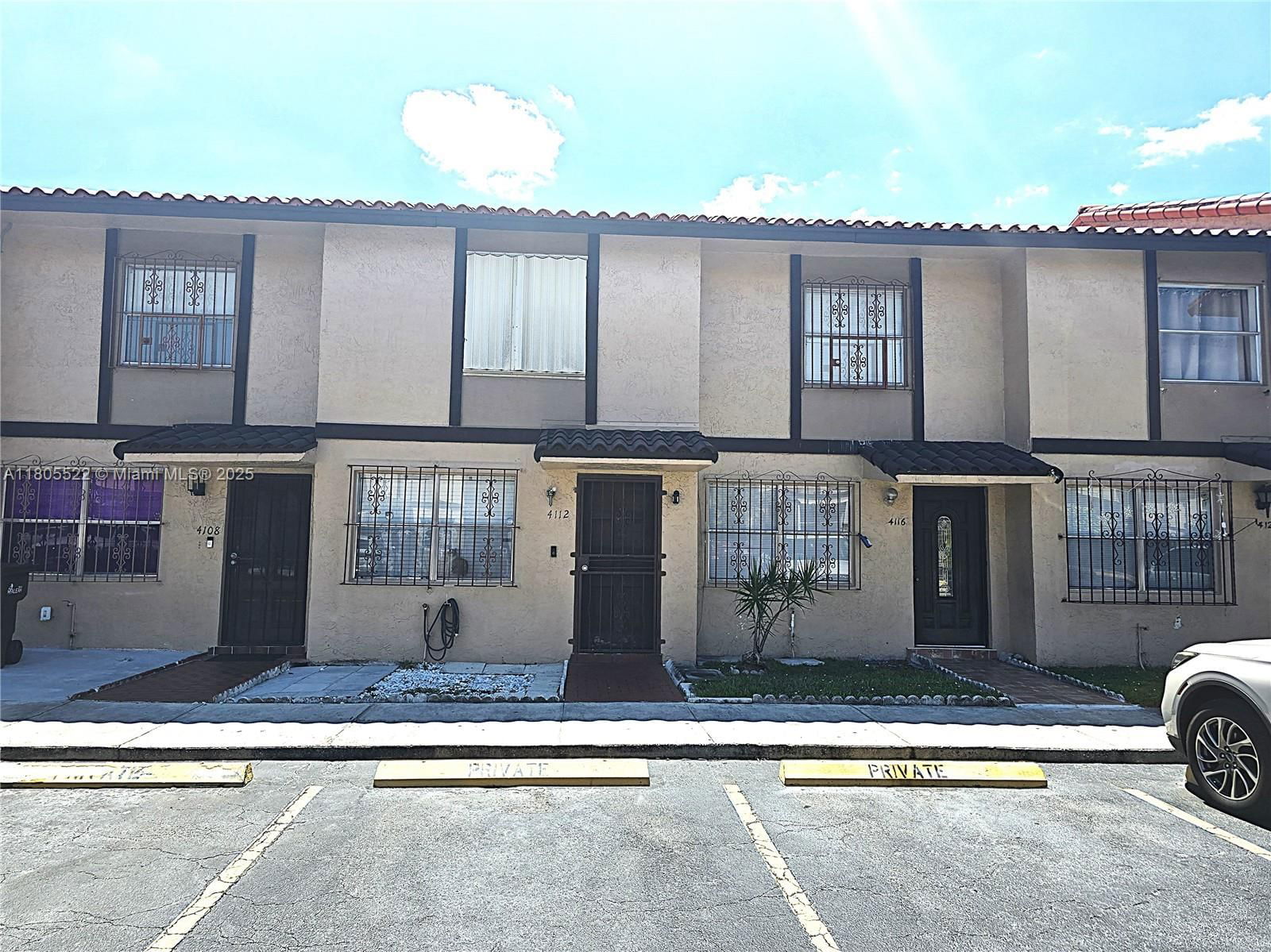 Real estate property located at 4116 11th Ln #45, Miami-dade, Oasis En Mango Hill Condo, Hialeah, FL
