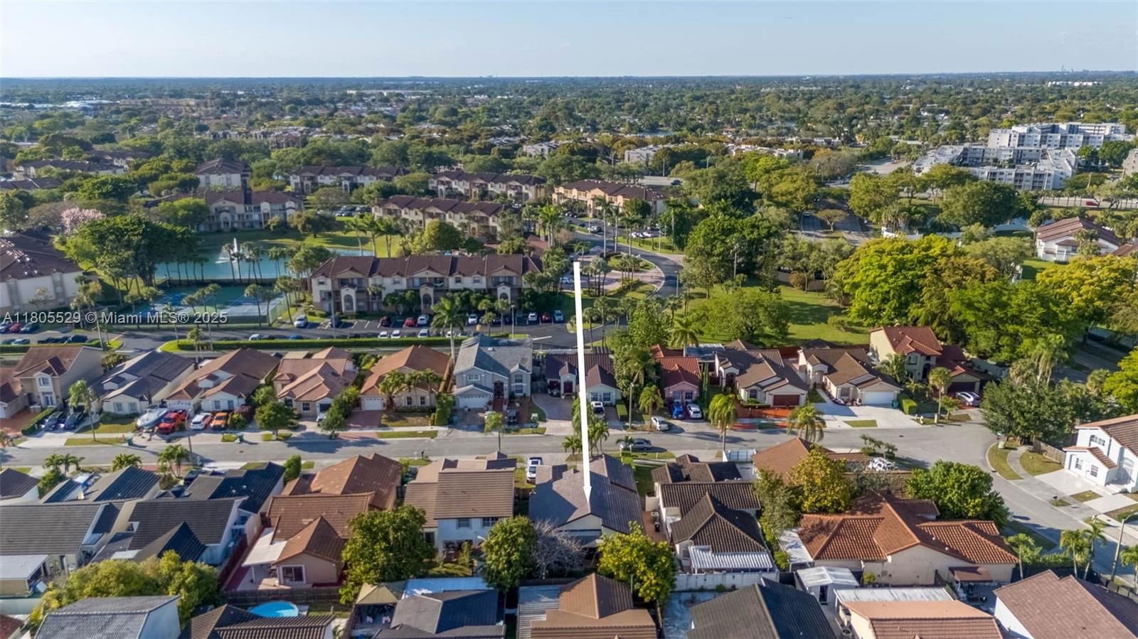 Real estate property located at 14226 90th Ter, Miami-dade, Shoma Homes At Kendall, Miami, FL