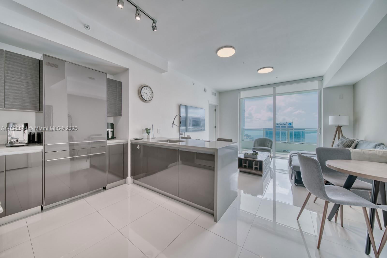 Real estate property located at 1080 Brickell Ave #3802, Miami-dade, The Bond (1080 Brickell), Miami, FL