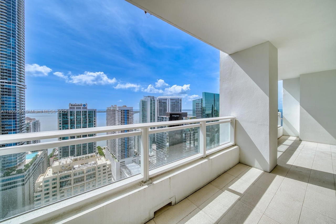 Real estate property located at 1080 Brickell Ave #3802, Miami-dade, The Bond (1080 Brickell), Miami, FL