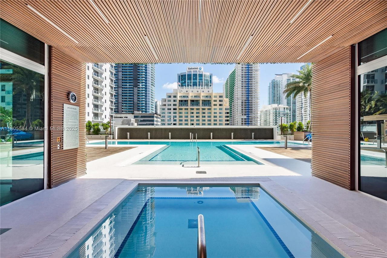 Real estate property located at 1080 Brickell Ave #3802, Miami-dade, The Bond (1080 Brickell), Miami, FL