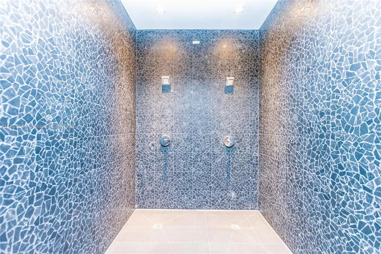 Real estate property located at 1080 Brickell Ave #3802, Miami-dade, The Bond (1080 Brickell), Miami, FL