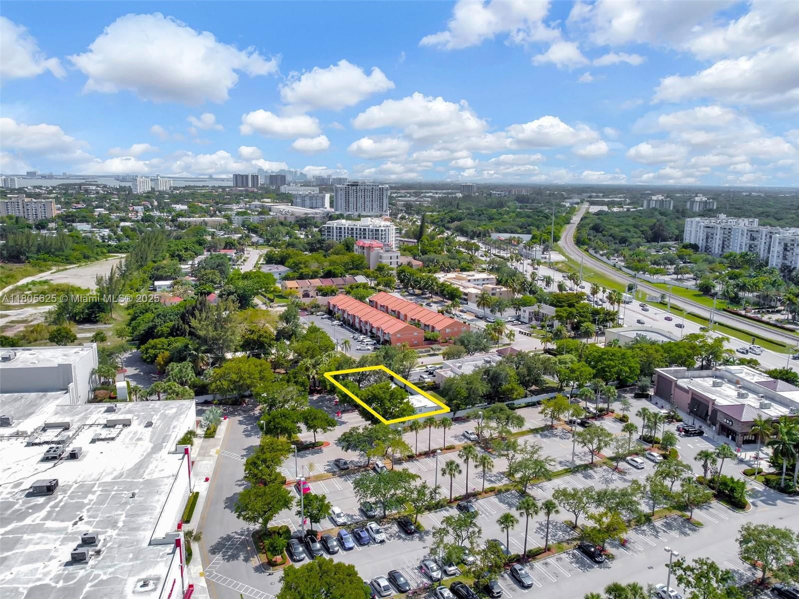 Real estate property located at 2055 140th St, Miami-dade, Arch Creek Highlands, North Miami Beach, FL